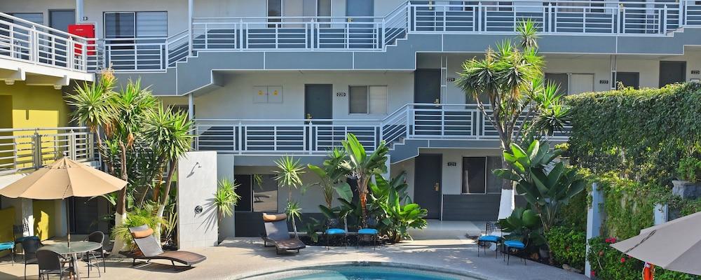 Baja Inn Hoteles La Mesa ティファナ エクステリア 写真