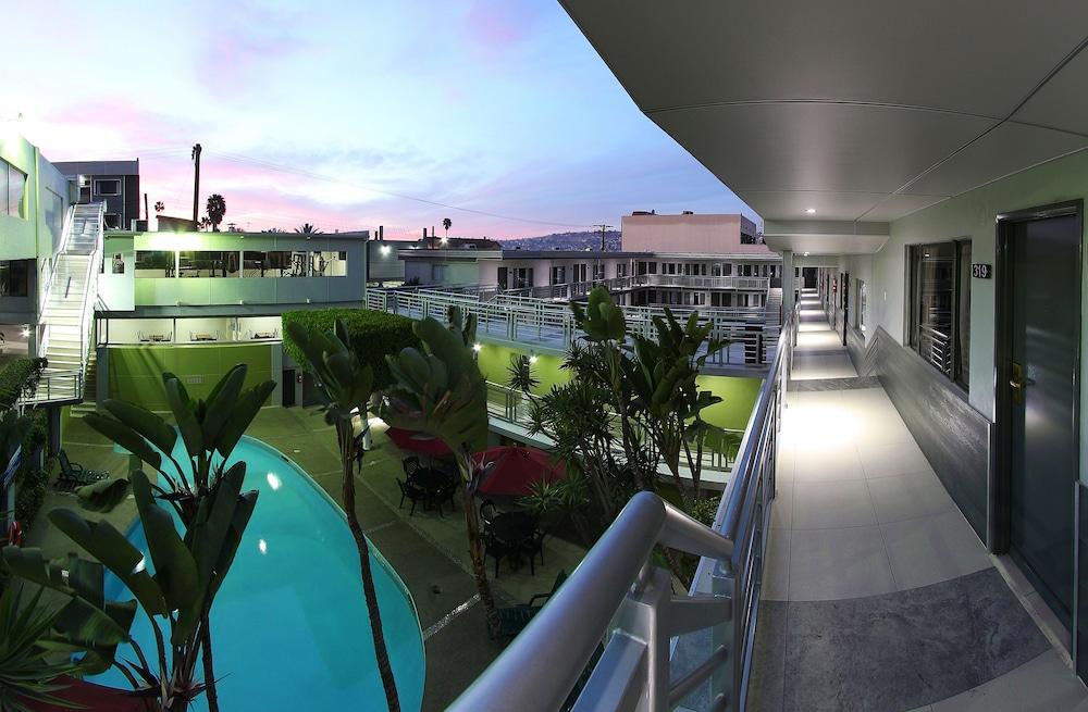 Baja Inn Hoteles La Mesa ティファナ エクステリア 写真