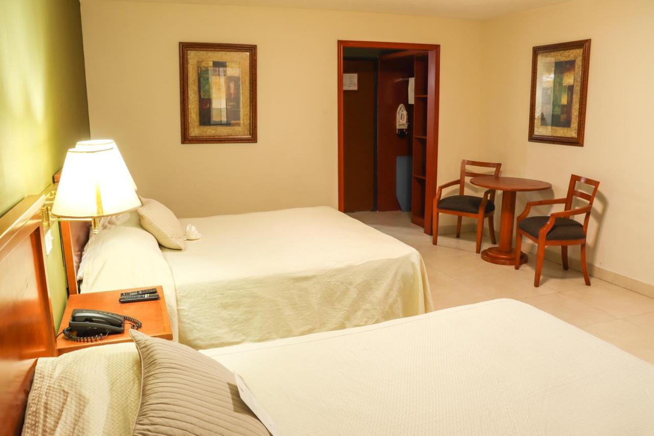 Baja Inn Hoteles La Mesa ティファナ エクステリア 写真