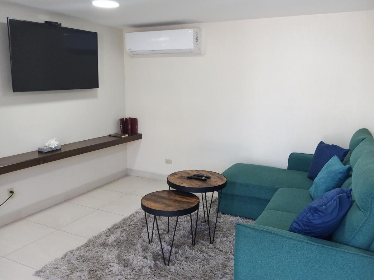 Baja Inn Hoteles La Mesa ティファナ エクステリア 写真